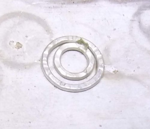 Judy Larson's Making Chain with Wubbers and Wire - Smaller Bracelet, Contemporary Wire Jewelry, Making Chain, Chain Making , Butane Torch, Soldering, Solder, Work with all rings texture side facing up.